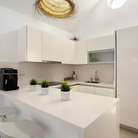 Tunos 94 Apartment *